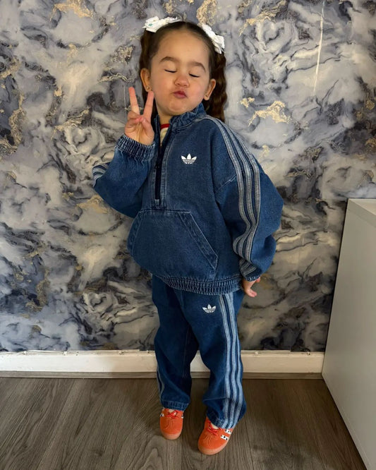 StreetFlex Unisex Ensemble x jeans